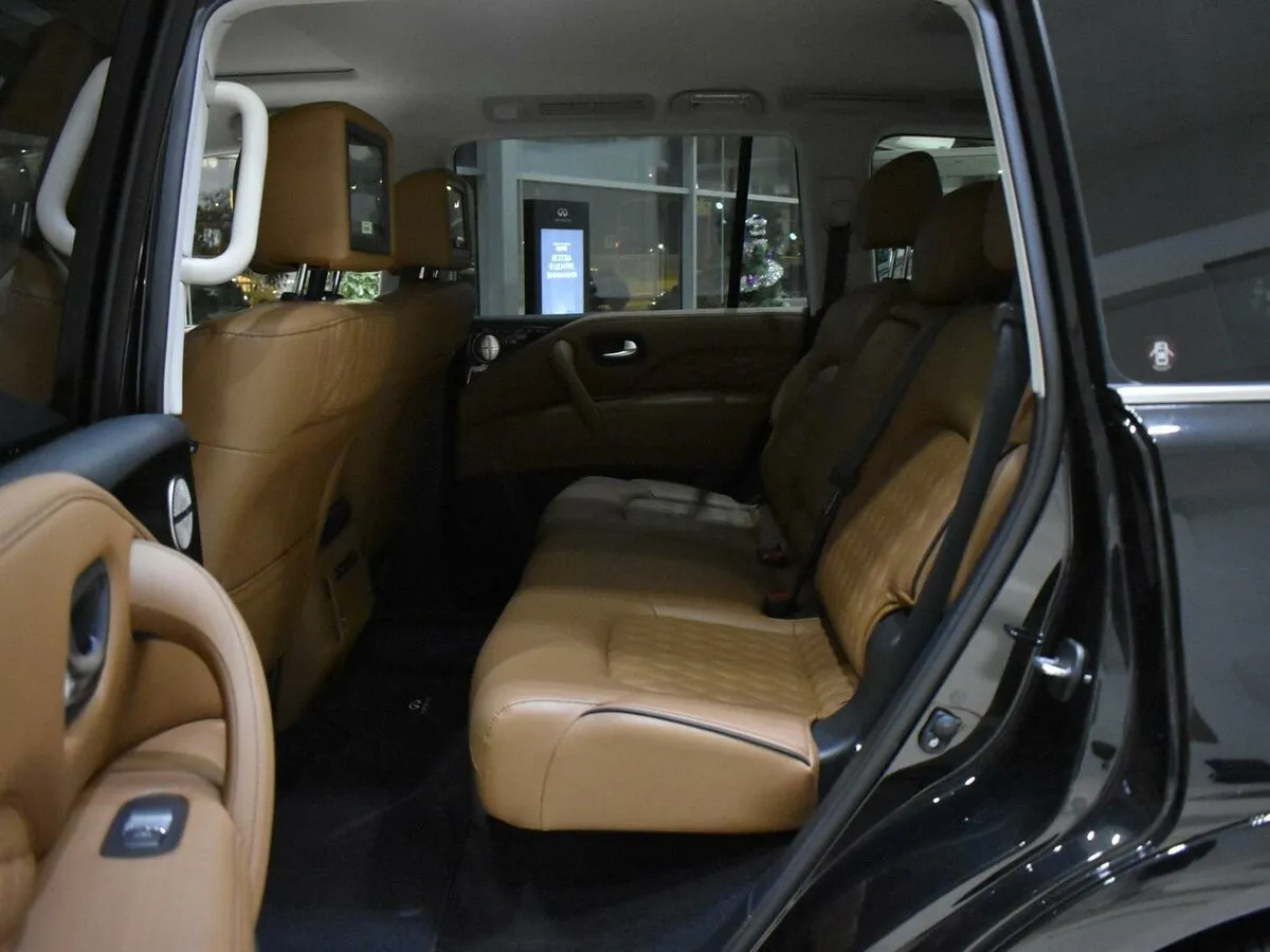 Check price and buy New Infiniti QX80 Restyling 3 For Sale