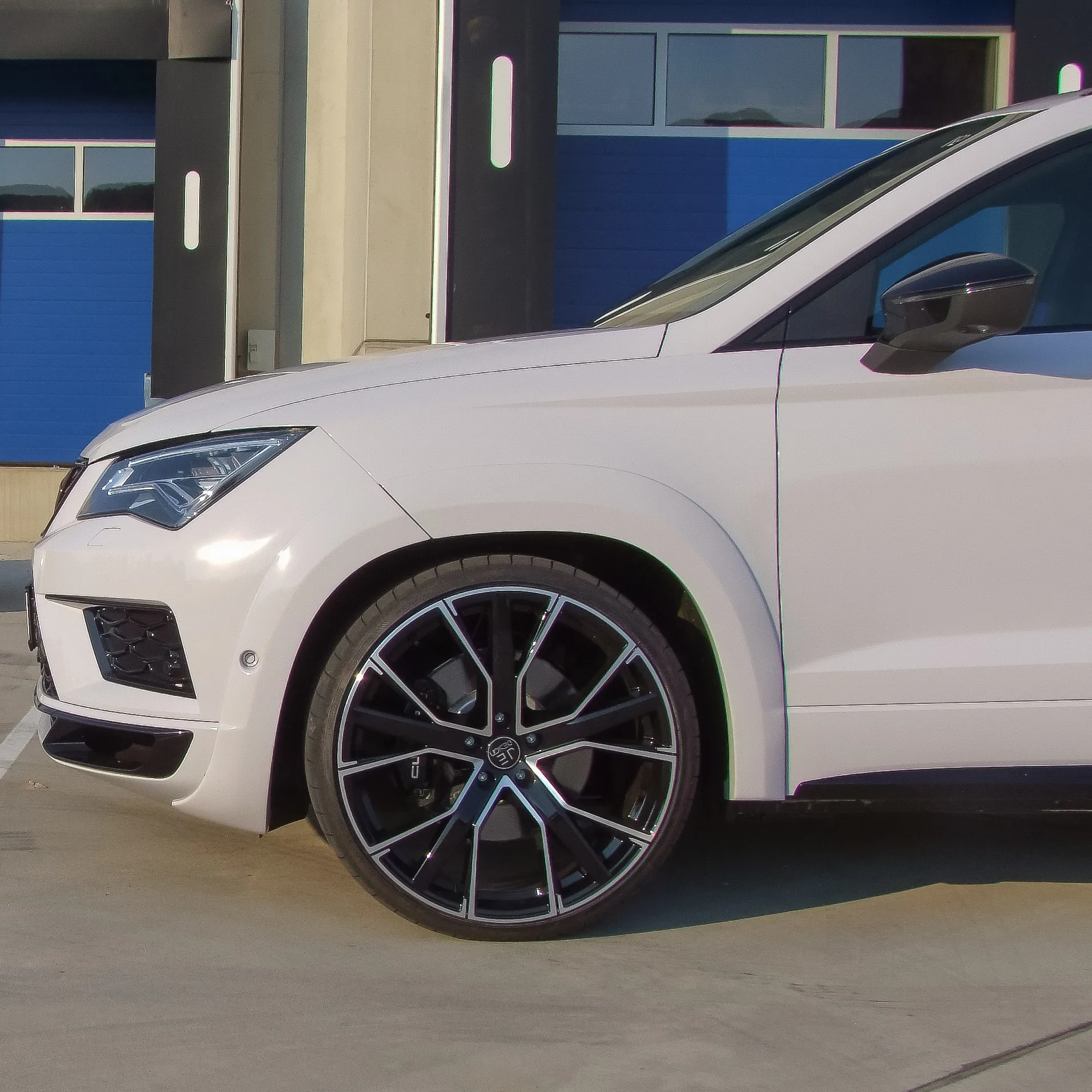 Check our price and buy JE Design body kit for Cupra Ateca 5FP!