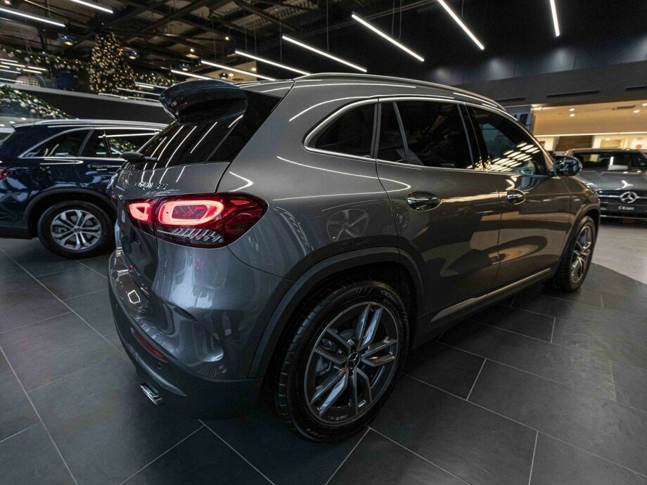 Check price and buy New Mercedes-Benz GLA AMG 35 AMG (H247) For Sale