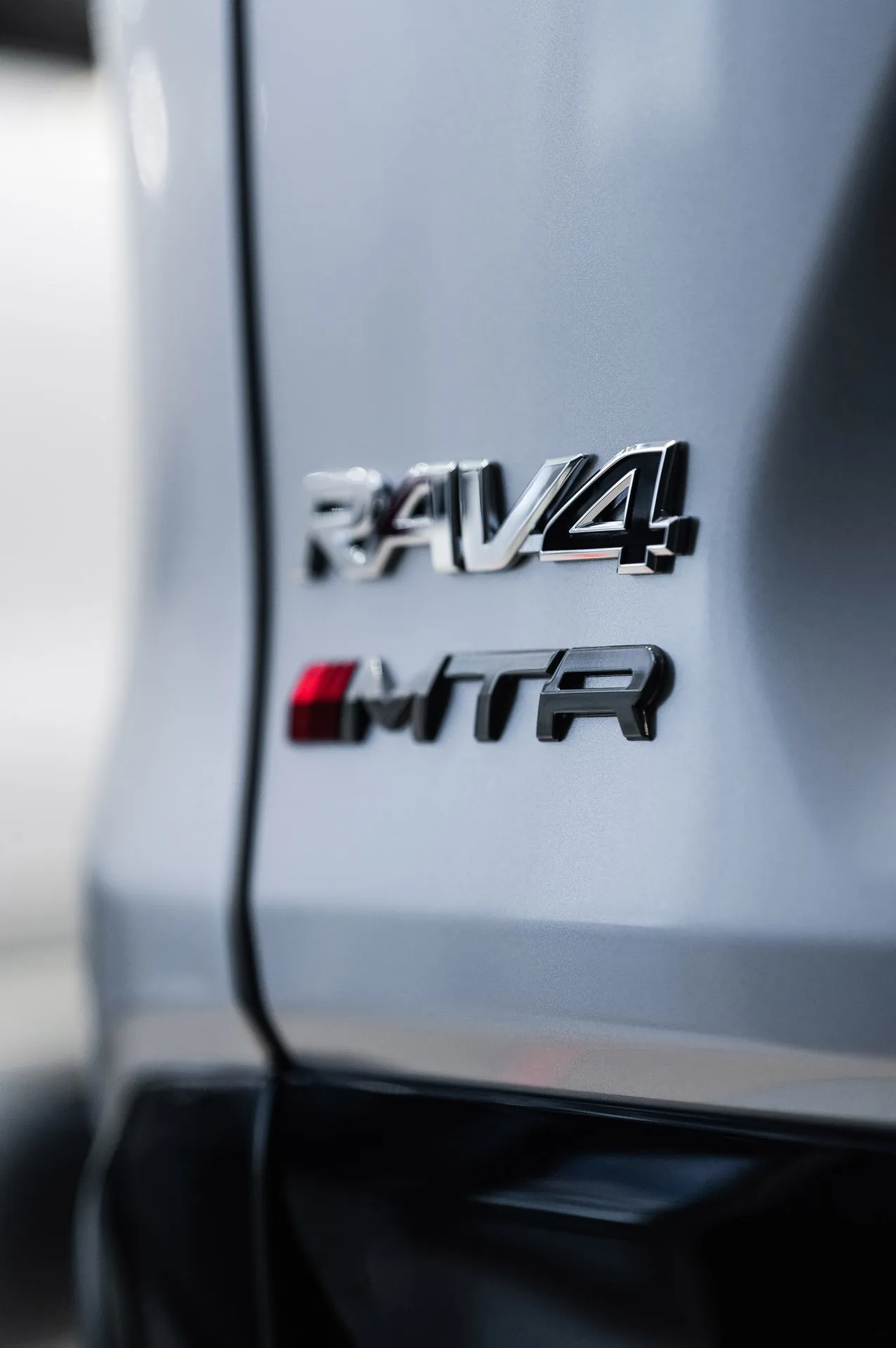 Check our price and buy an MTR Design Body kit for Toyota RAV 4