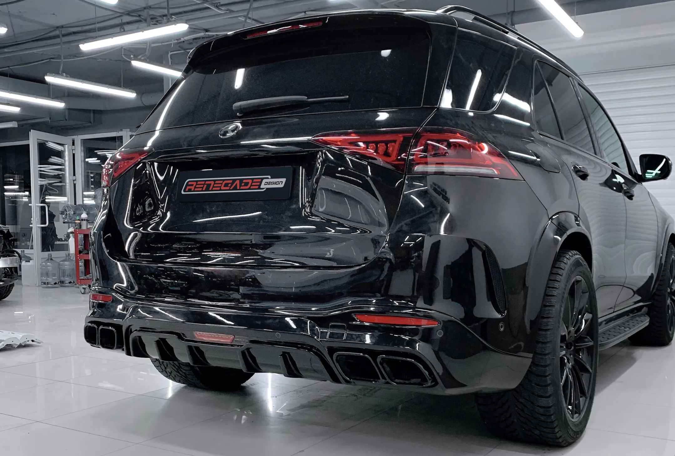 Check price and buy Renegade Design body kit for  Mercedes-Benz GLE V167