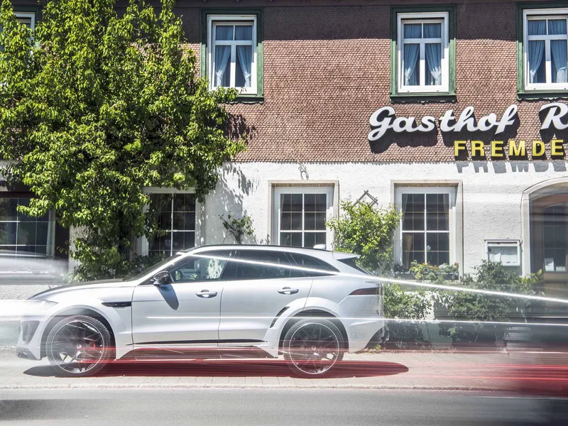Check our price and buy Lumma CLR F body kit for Jaguar F-Pace SVR