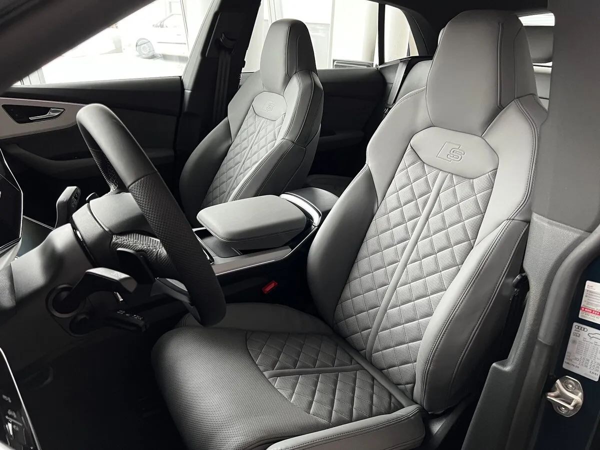 Buy New Audi Q8 45 TDI