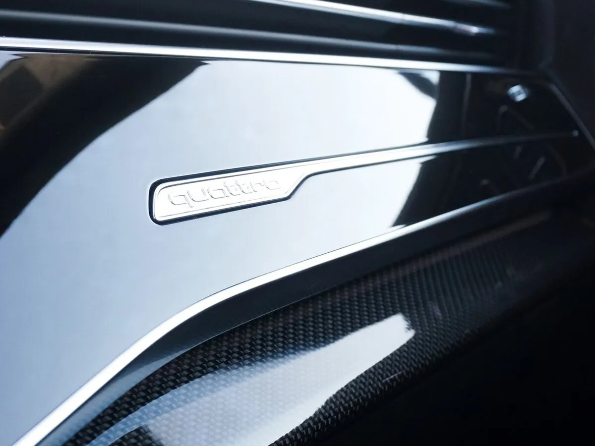 Buy New Audi SQ8 (4M)