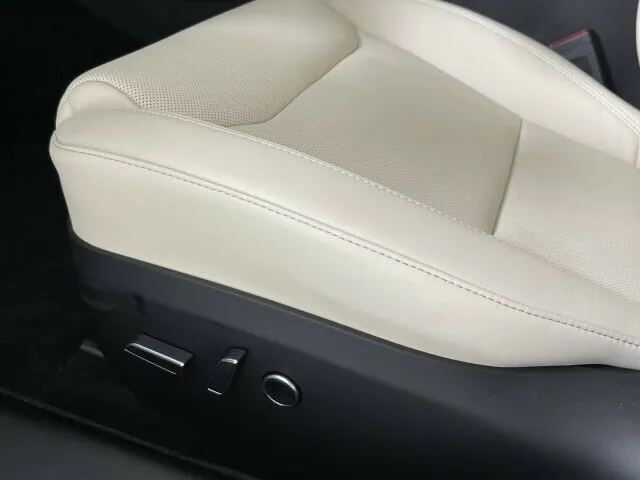 Check price and buy New Tesla Model S Plaid Restyling 2 For Sale