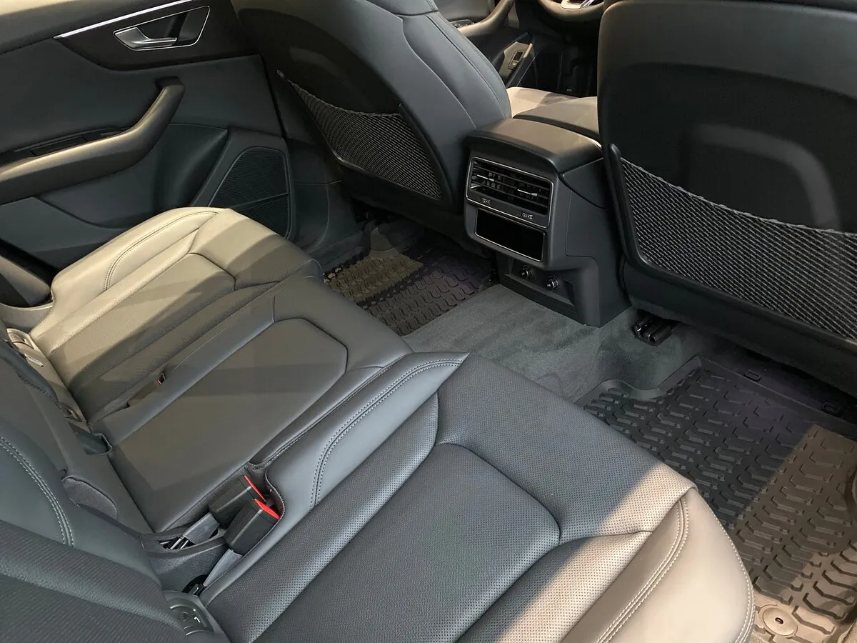 Buy New Audi Q8 45 TDI