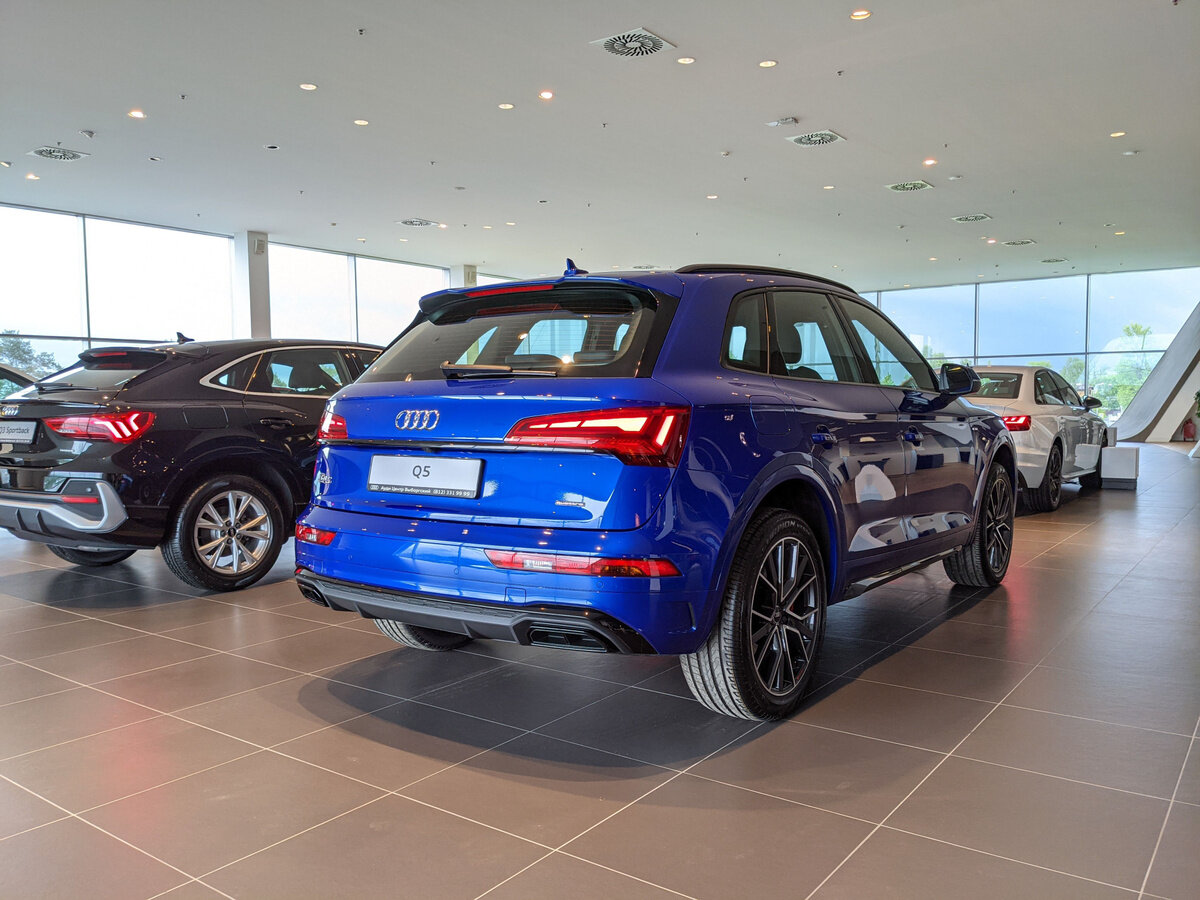 Check price and buy New Audi Q5 45 TFSI (FY) Restyling For Sale