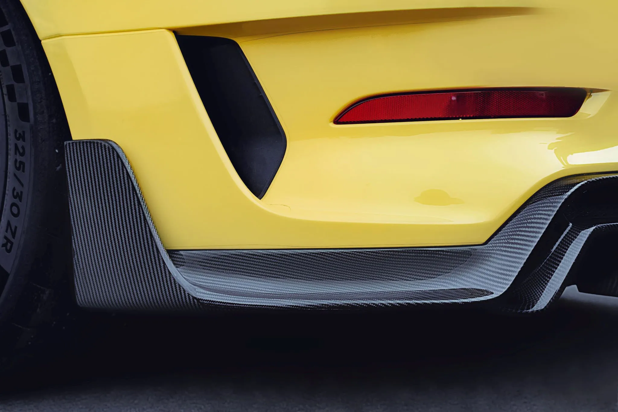 Check our price and buy CMST Carbon Fiber Body Kit set for Porsche 911 991.2 GT3 RS