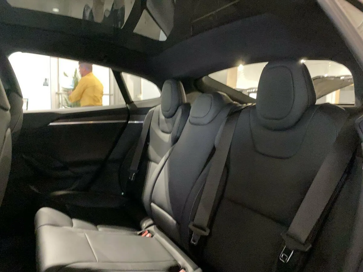 Check price and buy New Tesla Model S Plaid Restyling 2 For Sale