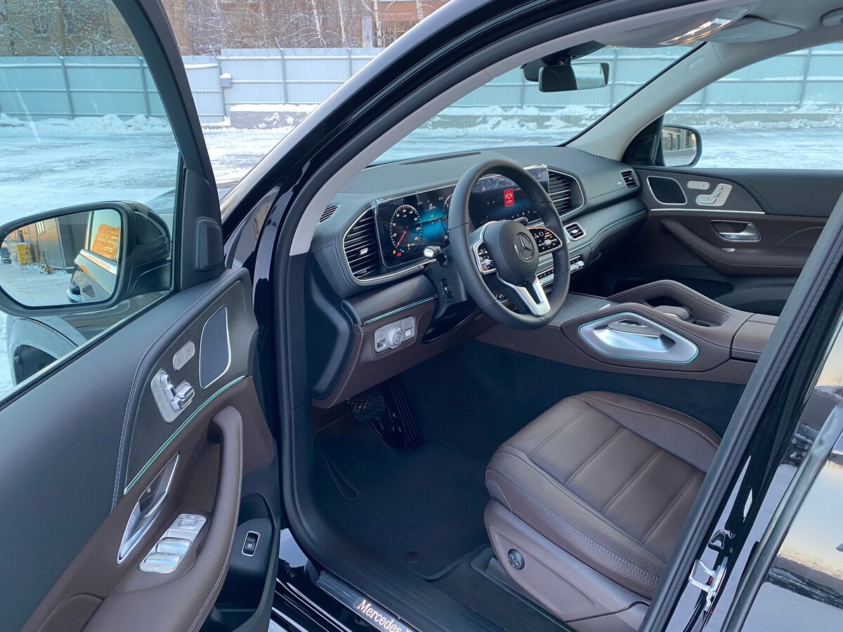 Check price and buy New Mercedes-Benz GLE 300 d (V167) For Sale