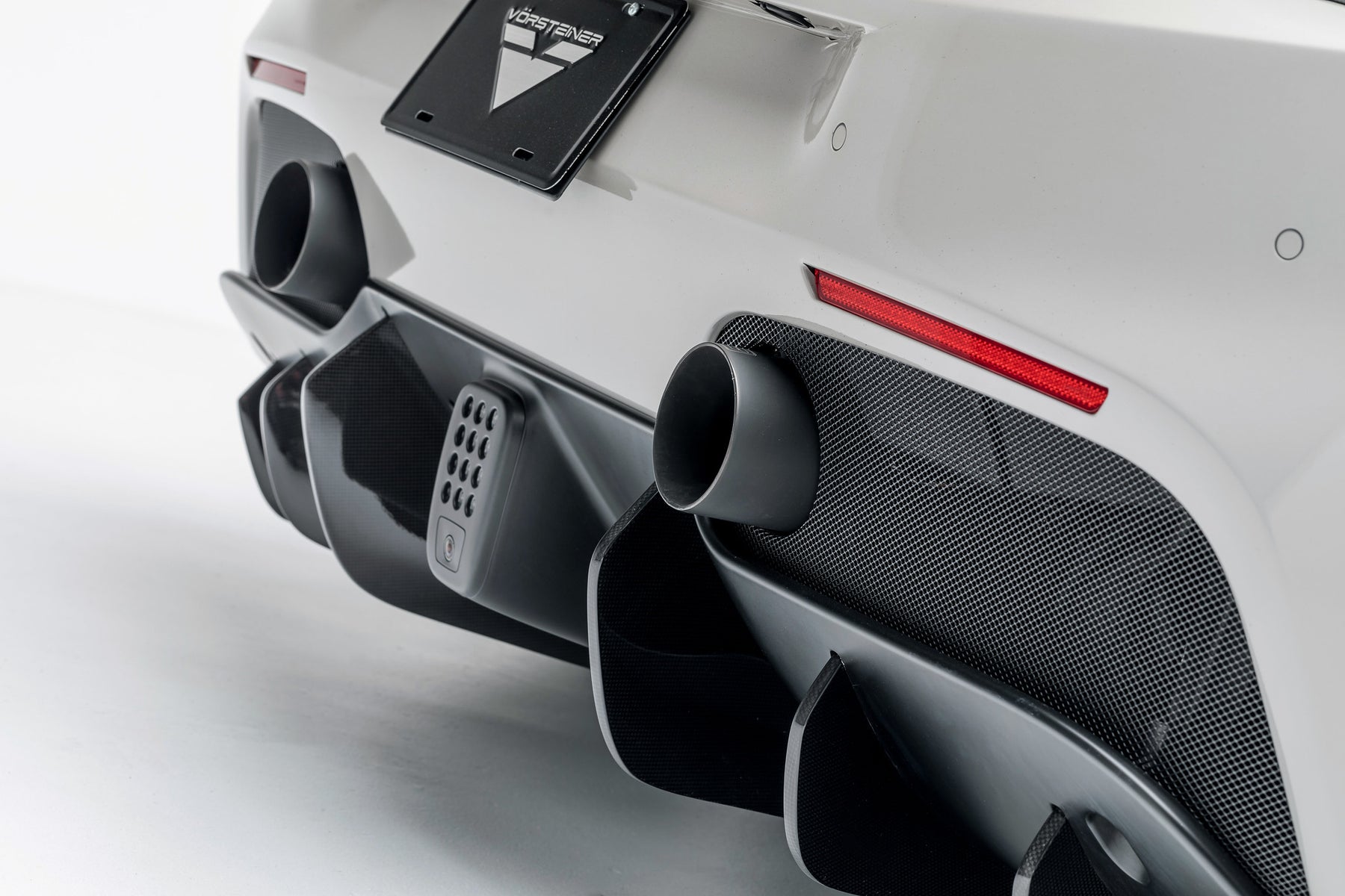 Rear Diffuser Vorsteiner Nero Carbon for Ferrari 488