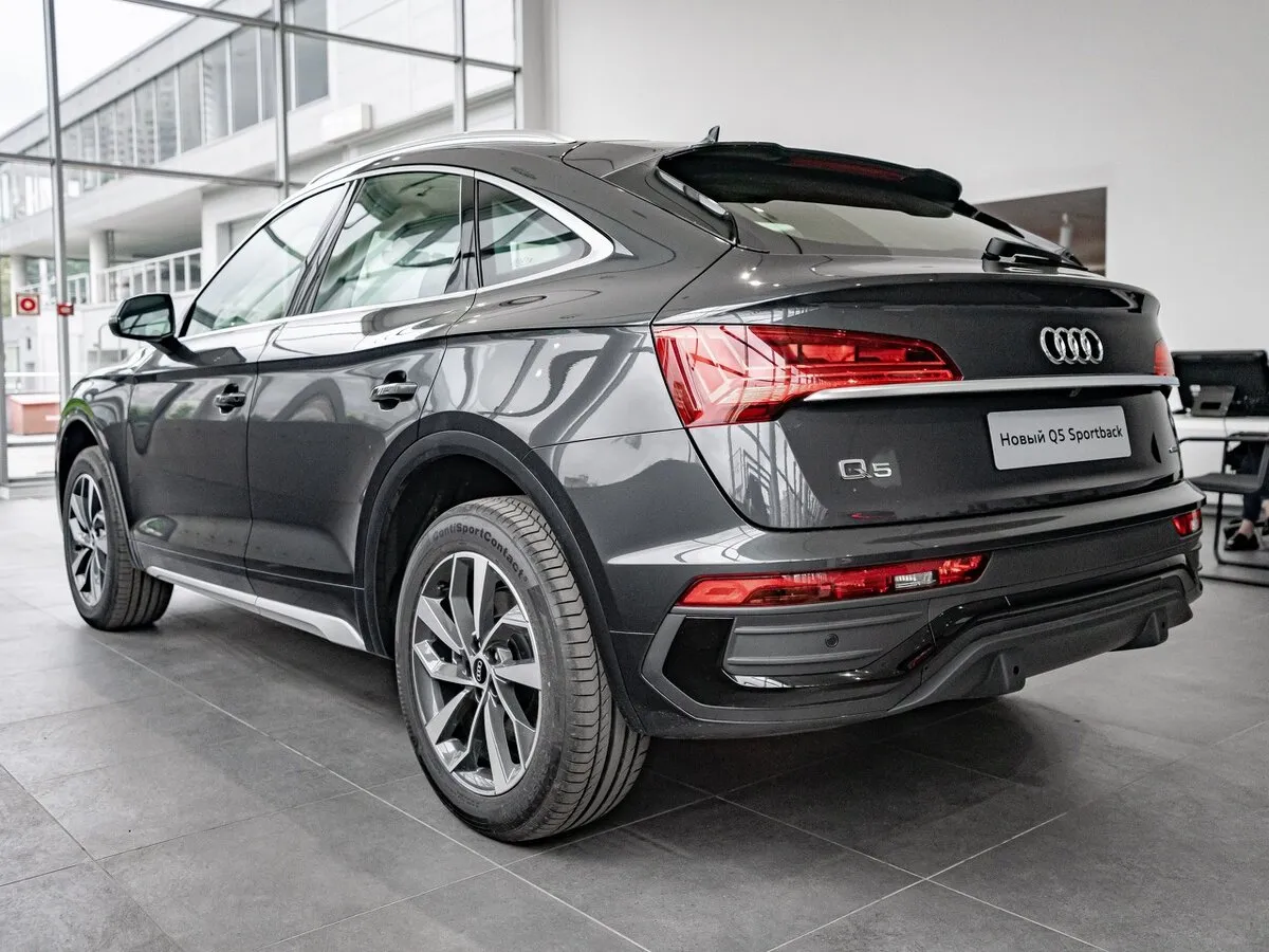 Check price and buy New Audi Q5 Sportback 45 TFSI (FY) For Sale