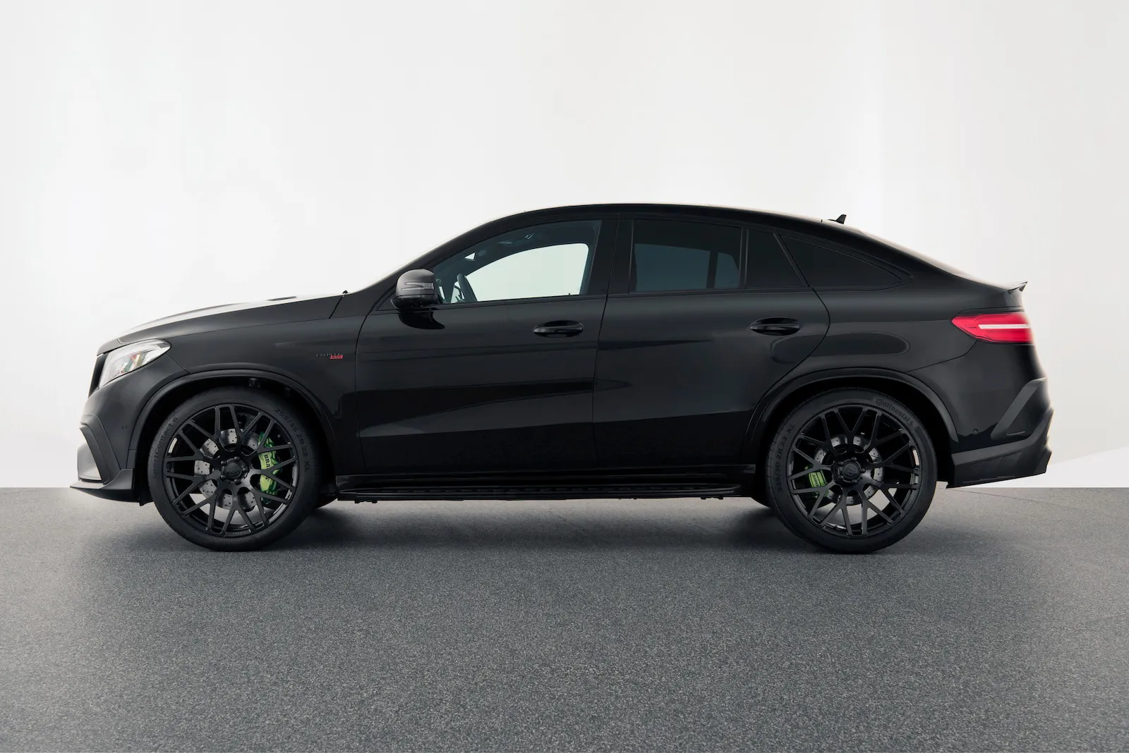 Check price and buy Brabus Carbon Fiber Body kit set for Mercedes-Benz GLE Coupe AMG C292 AMG GLE 63