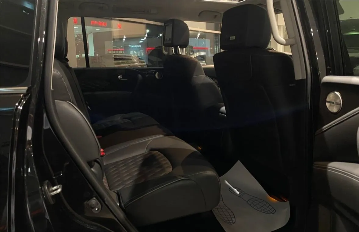 Check price and buy New Infiniti QX80 Restyling 3 For Sale