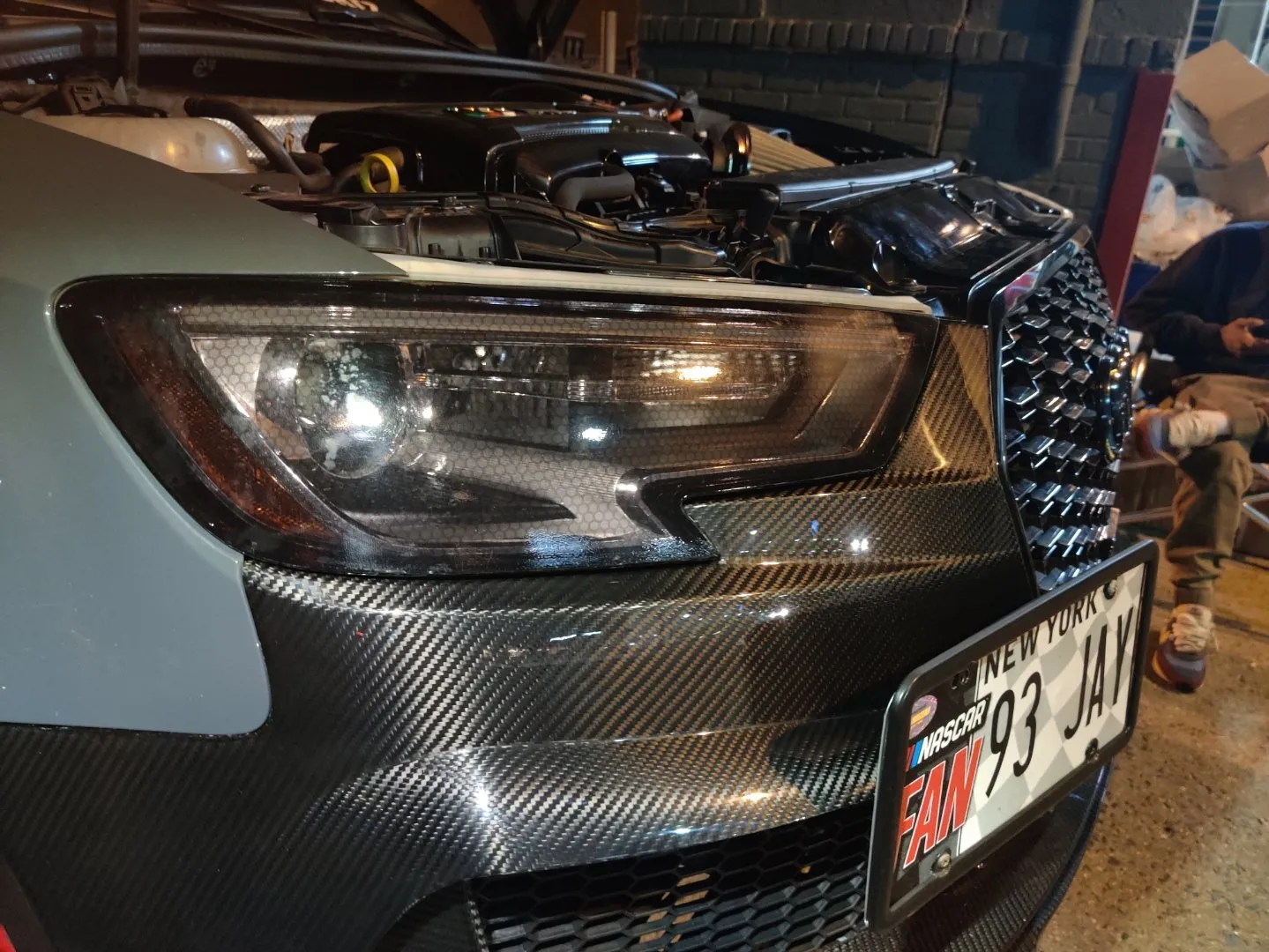 Check our price and buy Karbel Carbon Fiber Body kit set for Audi RS3 FL