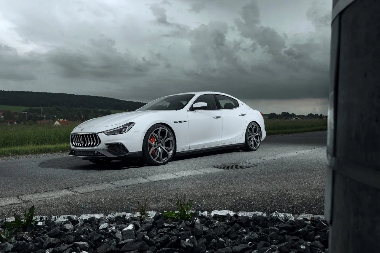 Check price and buy Novitec Carbon Fiber Body kit set for Maserati Ghibli