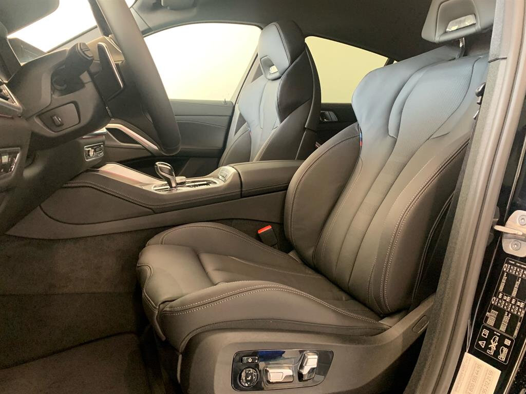 Check price and buy New BMW X6 40i (G06) For Sale