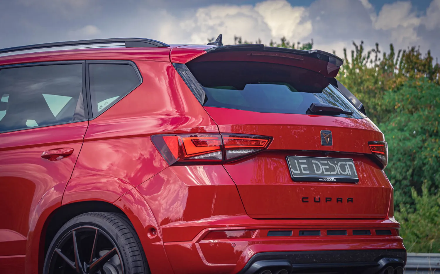 Check our price and buy JE Design body kit for Cupra Ateca 5FP facelift