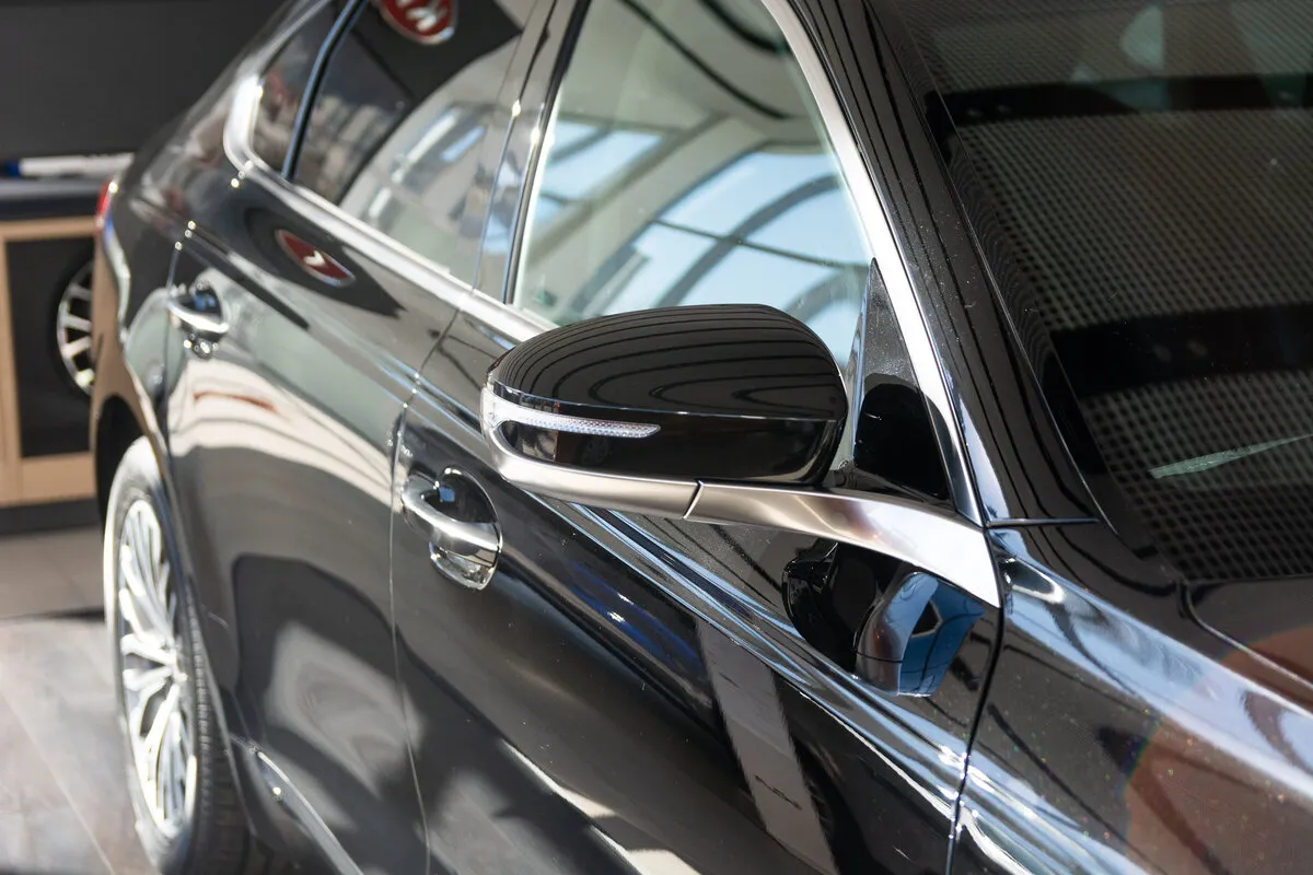 Check price and buy New Kia K900 For Sale