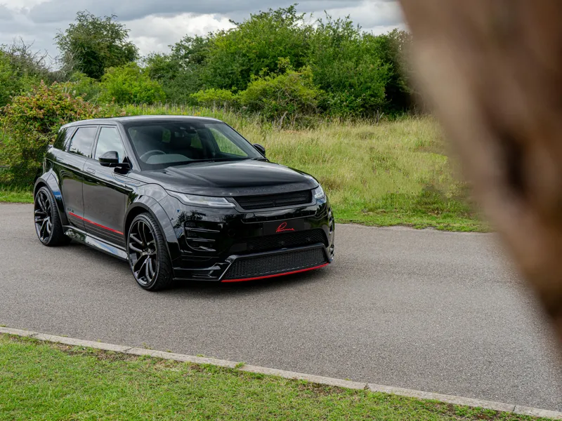 Check our price and buy Lumma CLR RE body kit for Land Rover Range Rover Evoque L551