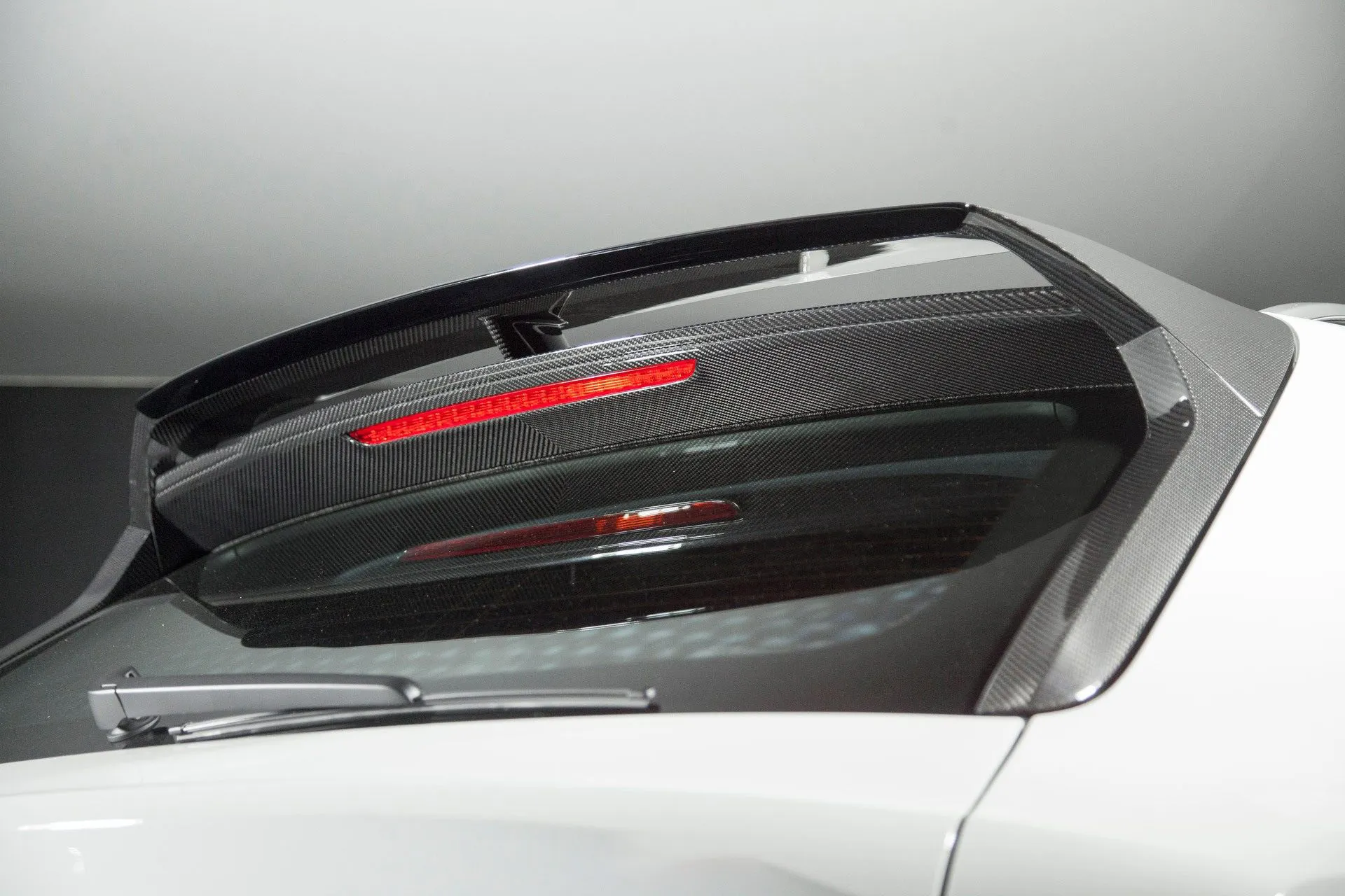 Check price and buy Carbon Fiber Body kit set for Bentley Bentayga