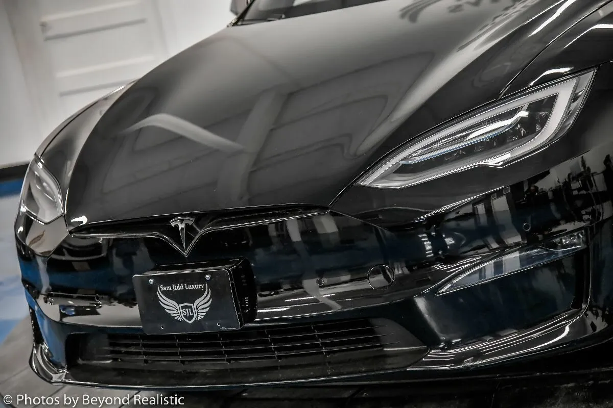 Check price and buy New Tesla Model S Plaid Restyling 2 For Sale