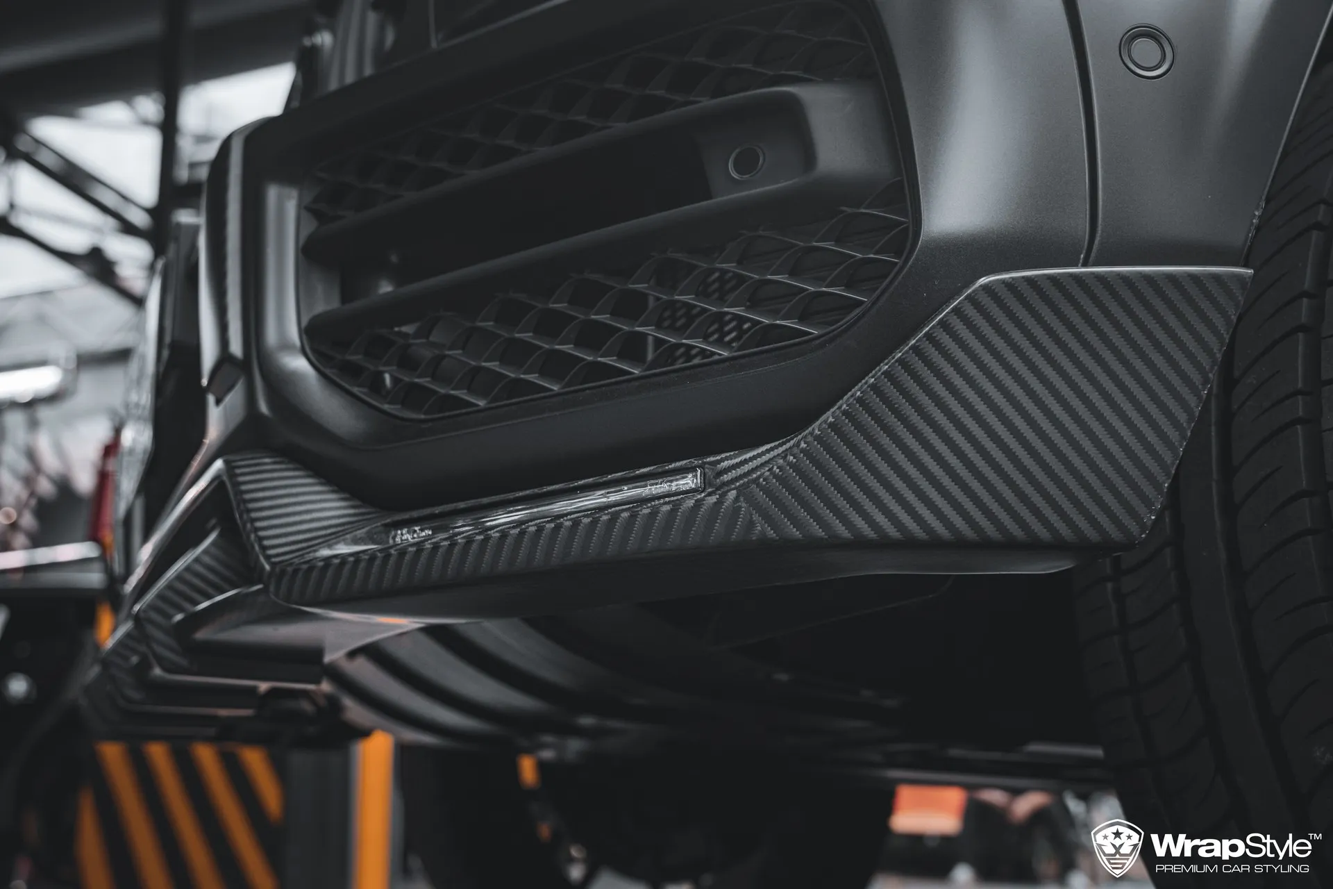 Check our price and buy Topcar Design body kit for Mercedes-Benz  G-class W463A Inferno Light