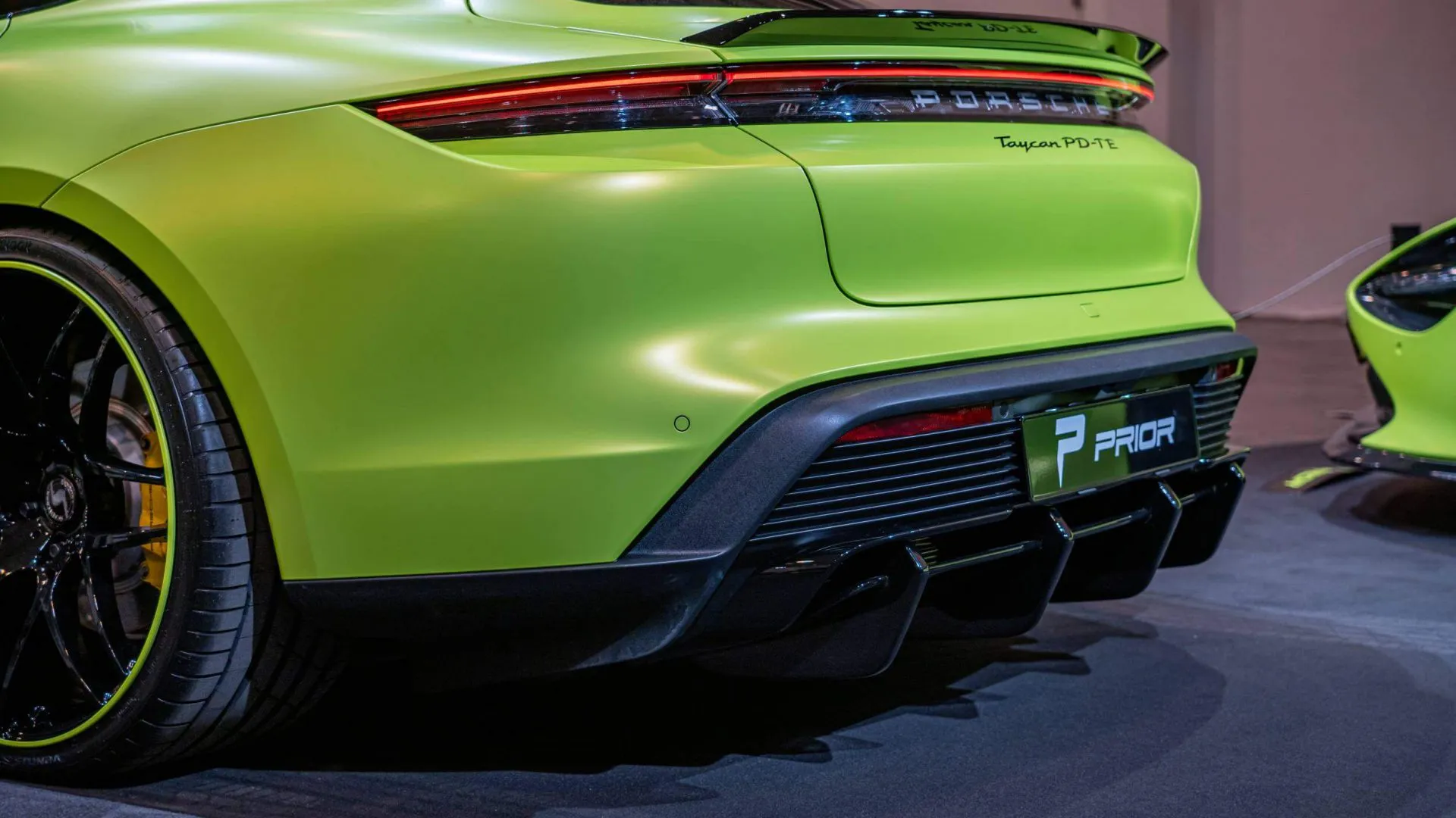 Rear Trunk Spoiler Prior Design PD TE for Porsche Taycan
