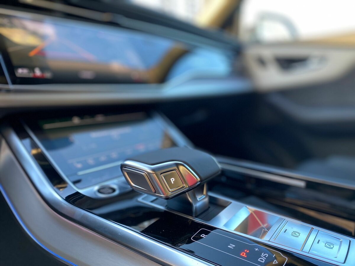 Buy New Audi Q8 45 TDI