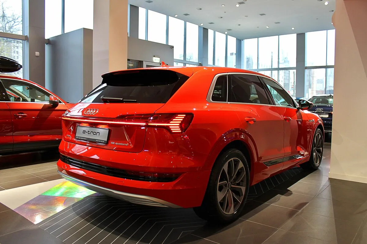 Buy New Audi E-Tron 55