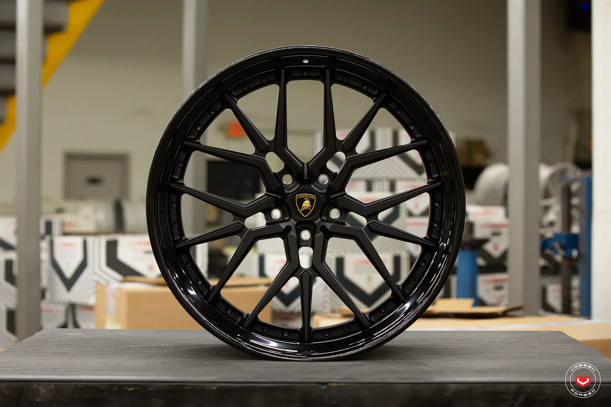 Vossen M X3 3 PIECE 3-piece forged wheel — close-up spoke detail