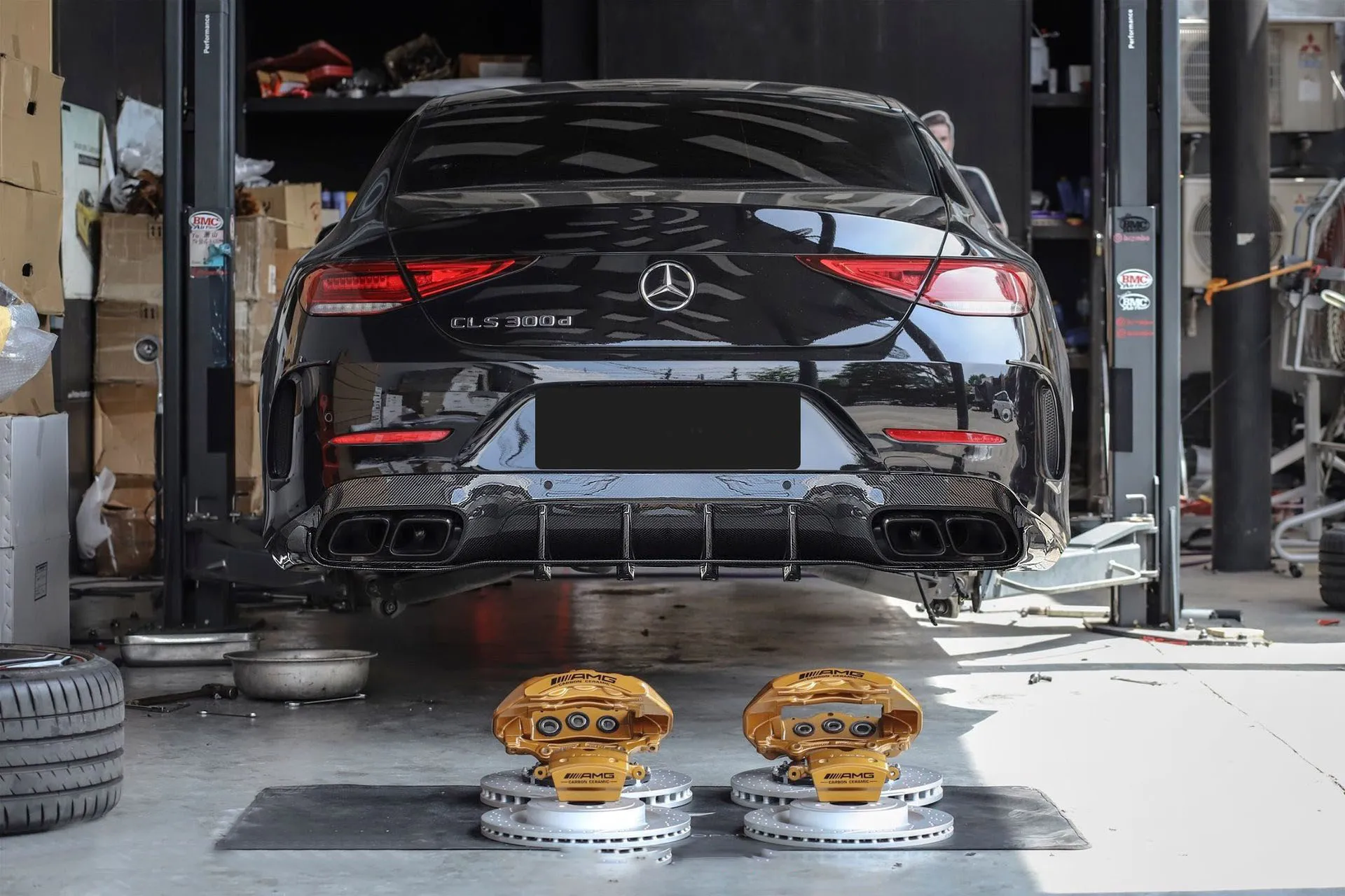 Check price and buy AMG GT Design Carbon Fiber Body kit set for Mercedes-Benz CLS C257