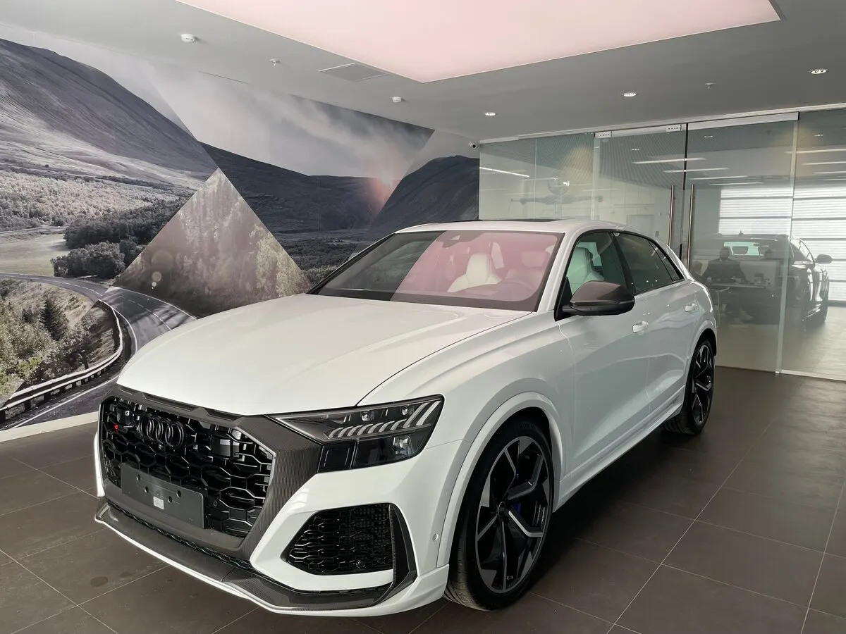 Buy New Audi RS Q8