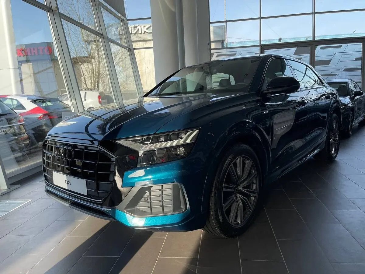 Buy New Audi Q8 45 TDI