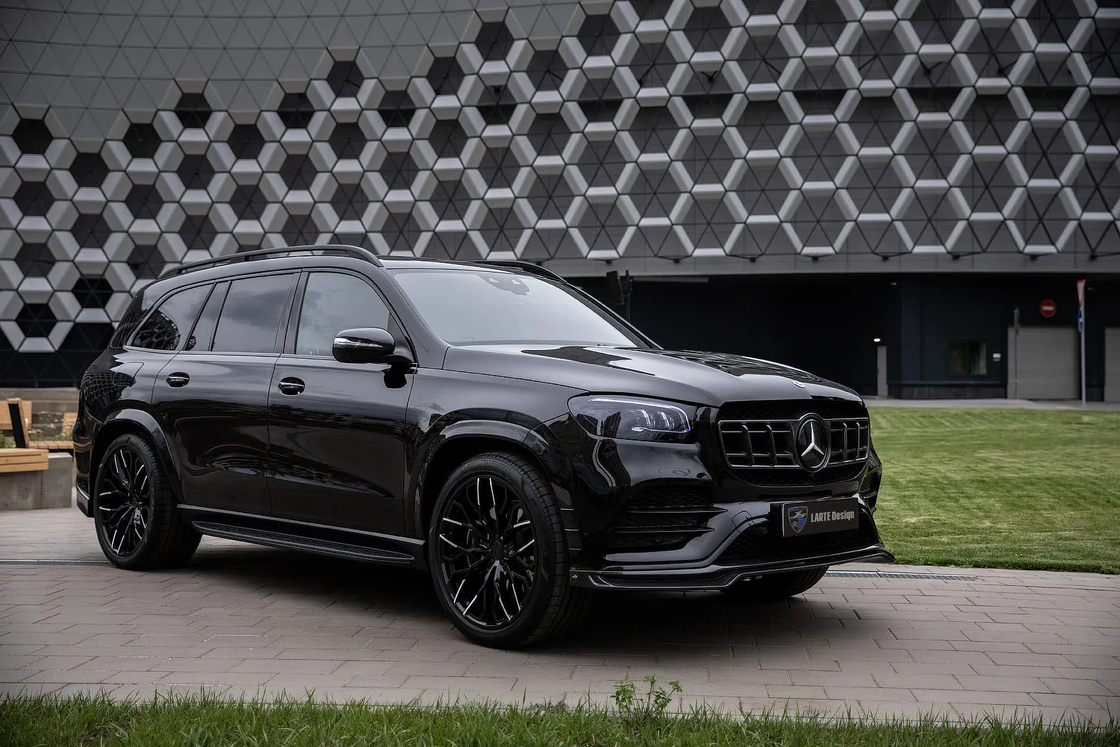 Check price and buy Larte Design Winner Carbon Fiber Body Kit Set for Mercedes-Benz GLS X167