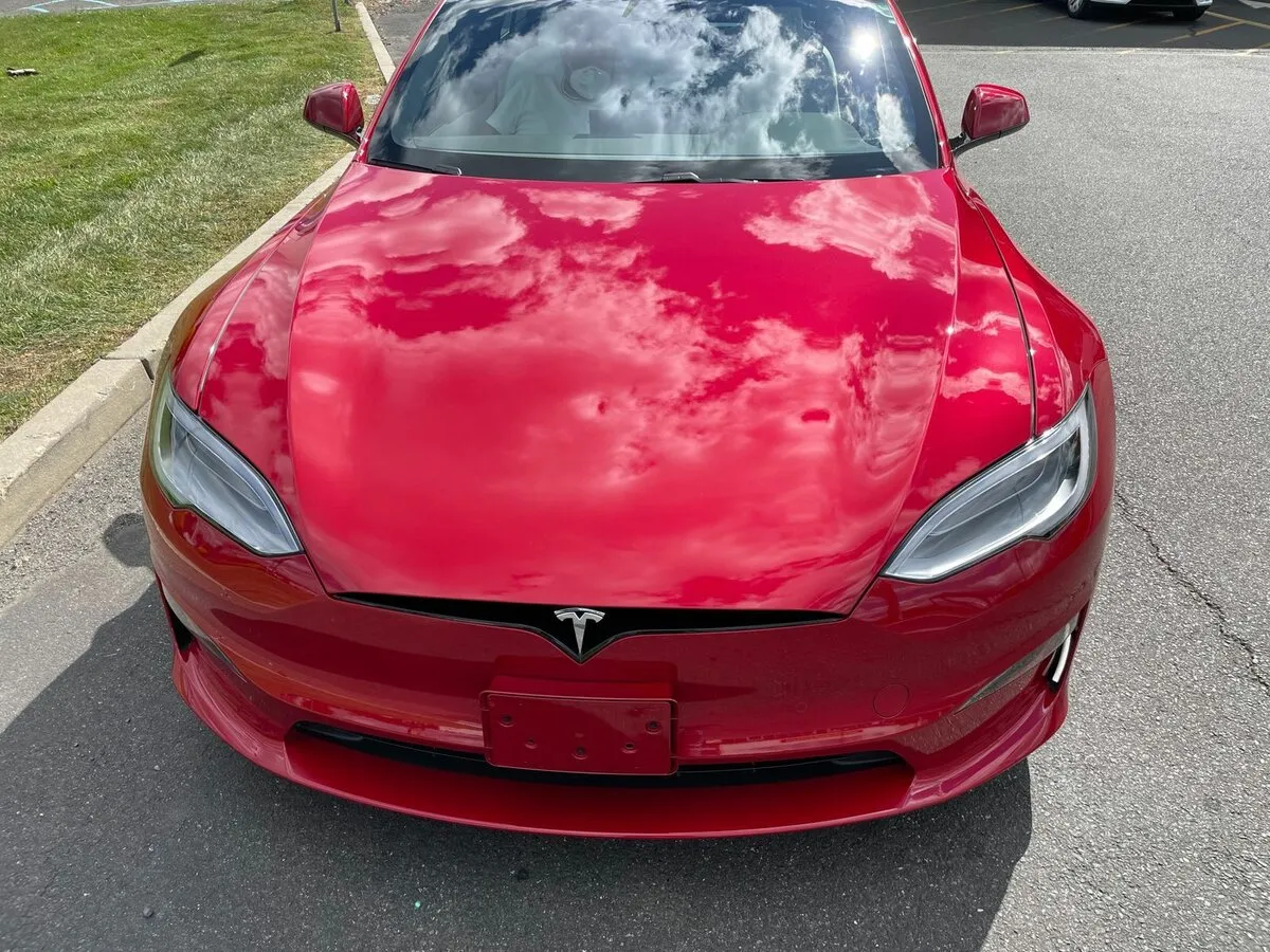Check price and buy New Tesla Model S Plaid Restyling 2 For Sale