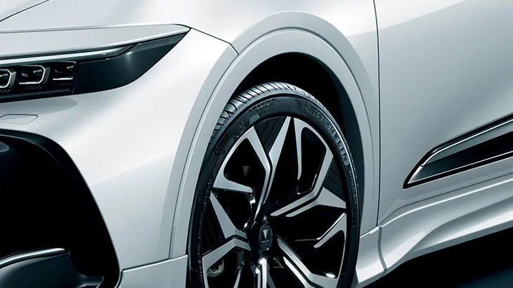 Check our price and buy Modellista body kit for Toyota Crown!
