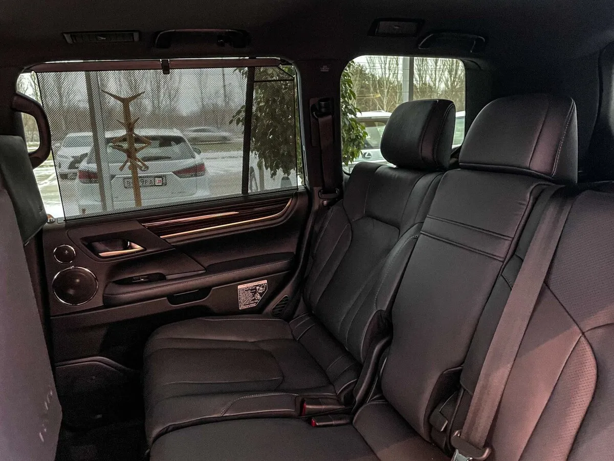 Check price and buy New Lexus LX 570 Restyling 2 For Sale