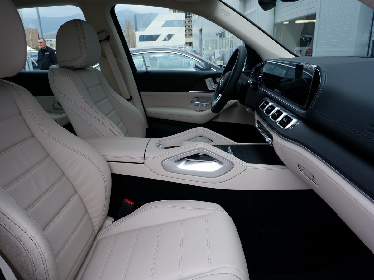 Check price and buy New Mercedes-Benz GLE 300 d (V167) For Sale