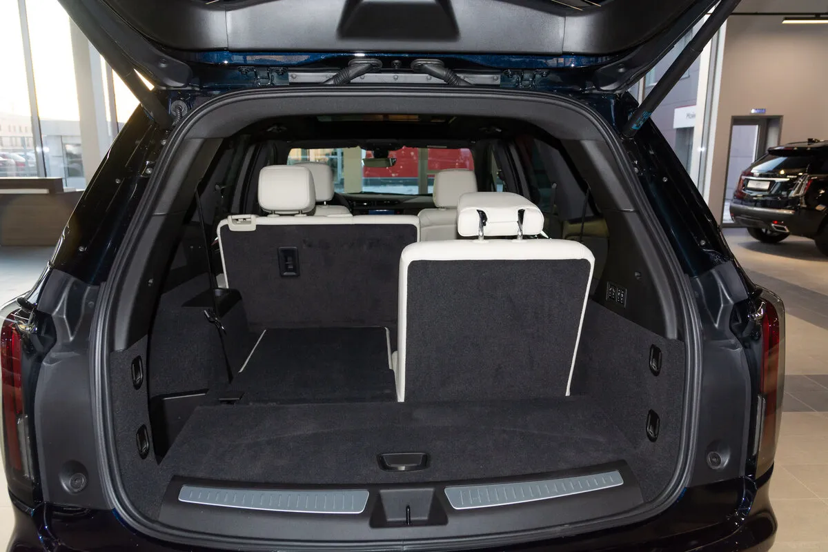 Check price and buy New Cadillac XT6 For Sale