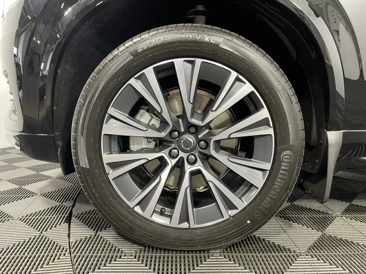Check price and buy New Volvo XC90 Restyling For Sale