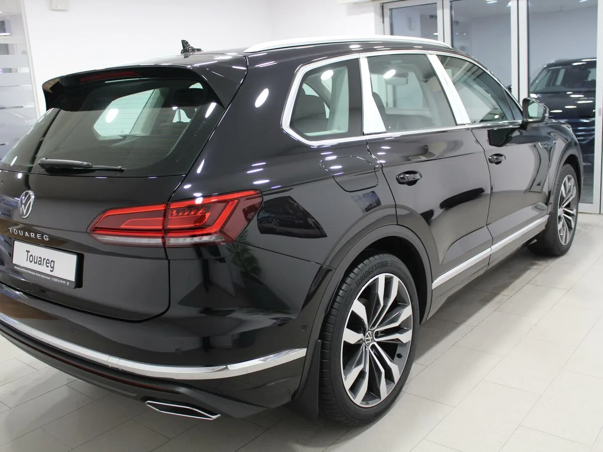 Check price and buy New Volkswagen Touareg For Sale