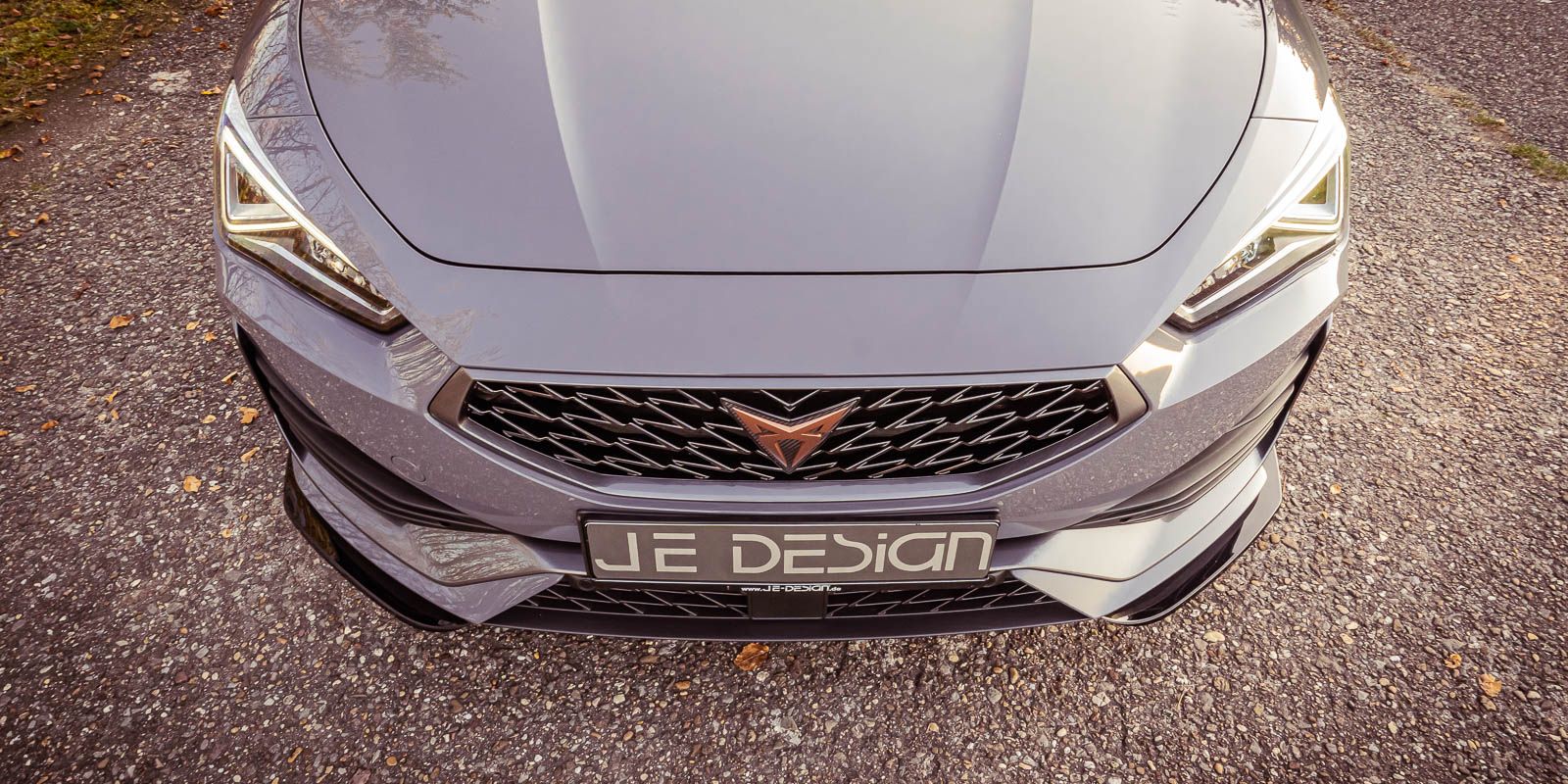 Check our price and buy JE Design body kit for Cupra Leon ST!