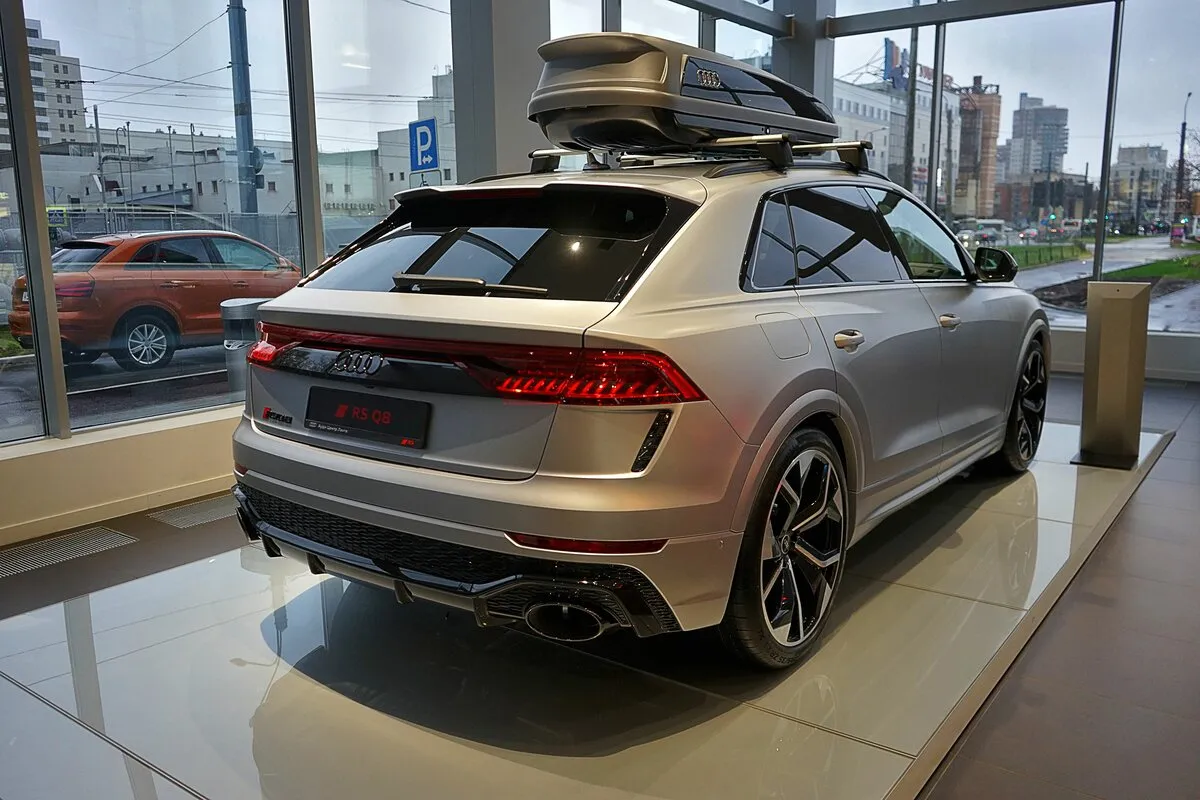 Buy New Audi RS Q8
