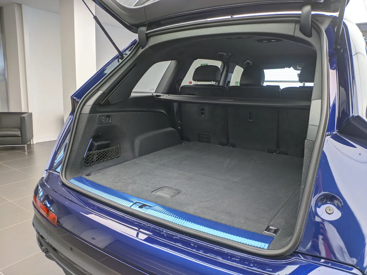 Check price and buy New Audi Q7 45 TDI (4M) Restyling For Sale
