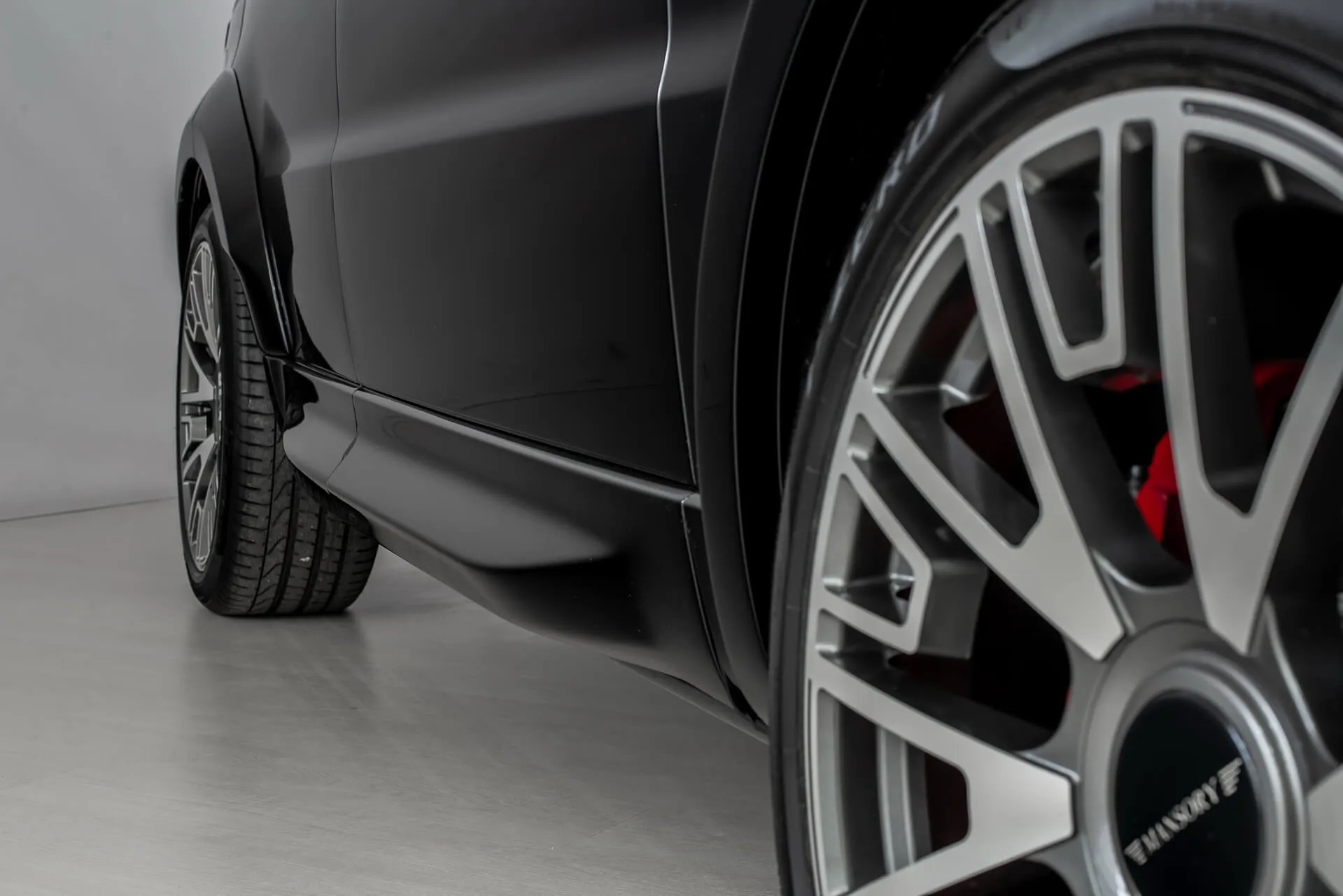 Check our price and buy a SCL Performance body kit for Land Rover Range Rover Sport 