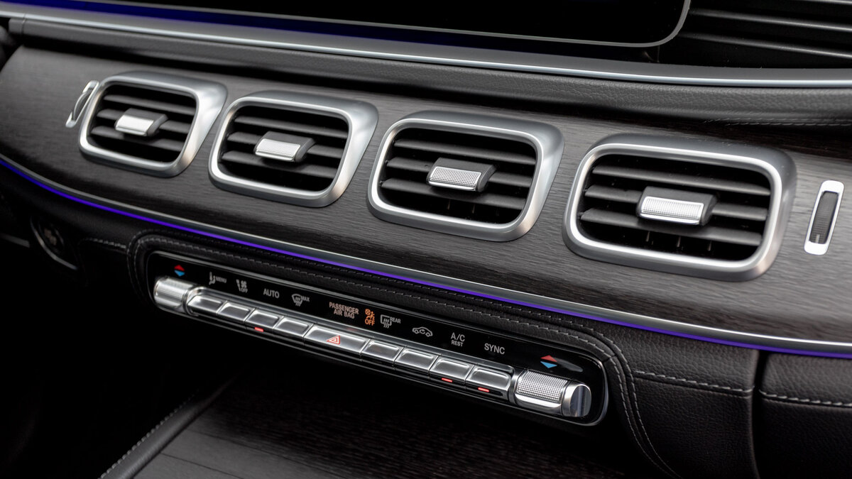 Check price and buy New Mercedes-Benz GLE 300 d (V167) For Sale