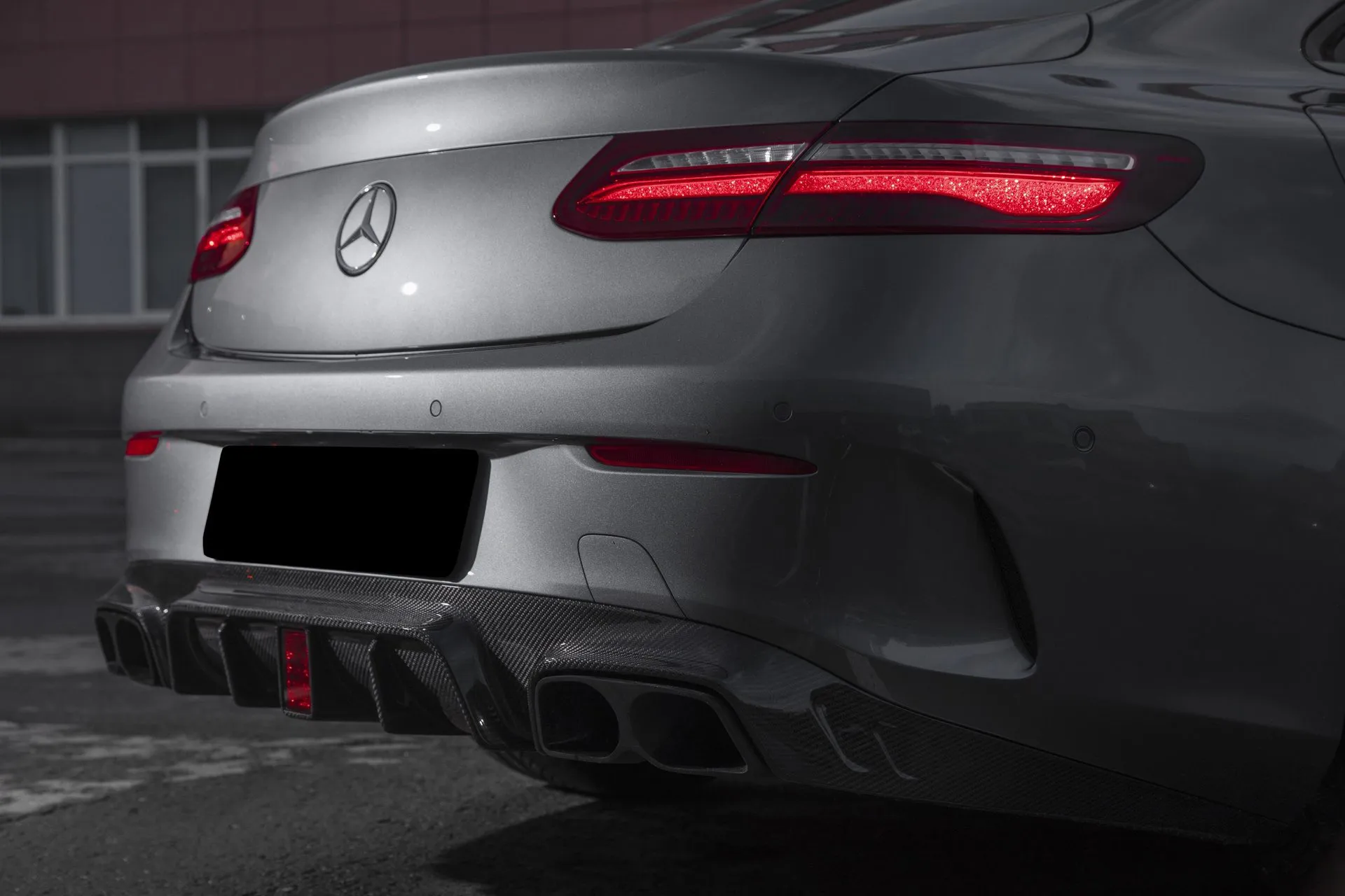 Check price and buy Carbon Fiber Body kit set for Mercedes E-class W213 Restyling Coupe FL