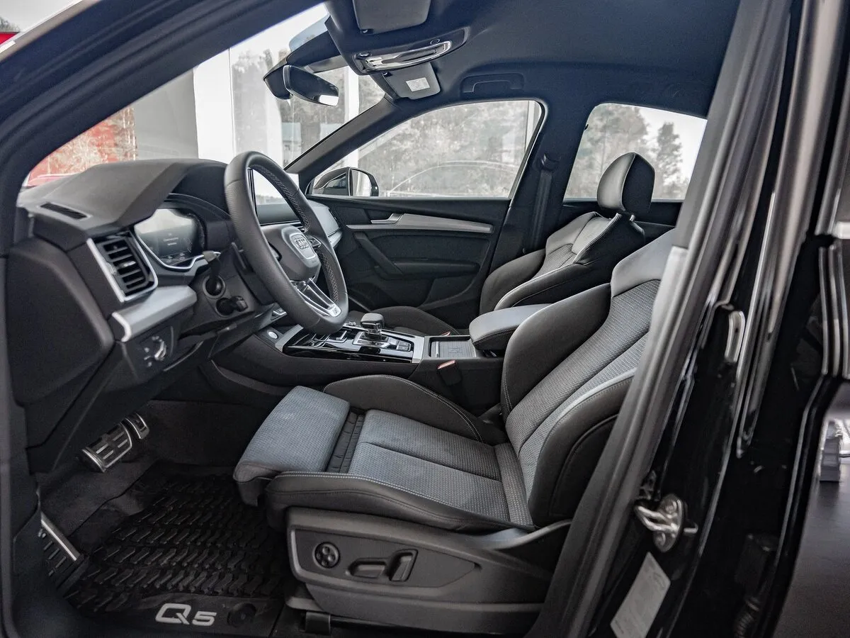 Check price and buy New Audi Q5 Sportback 45 TFSI (FY) For Sale