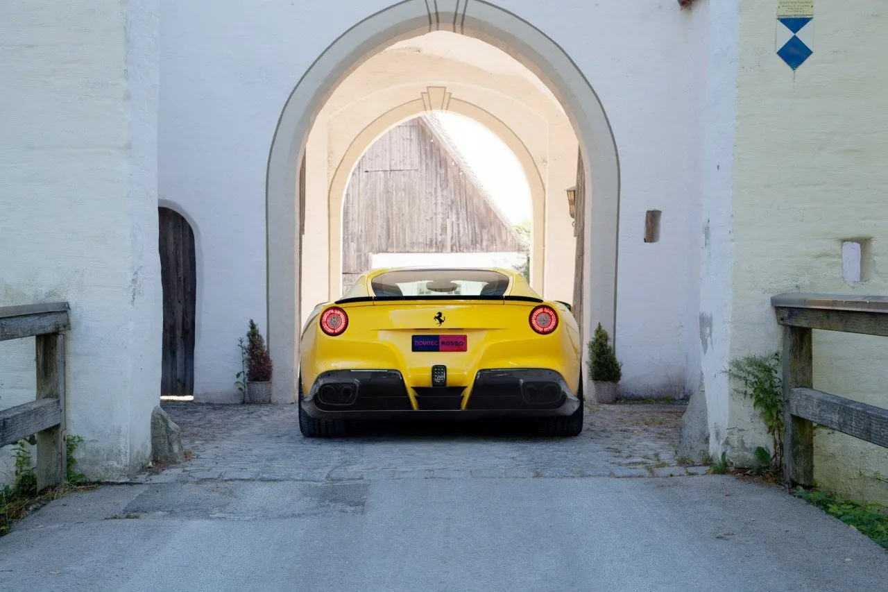 Check price and buy Novitec Carbon Fiber Body kit set for Ferrari F12berlinetta